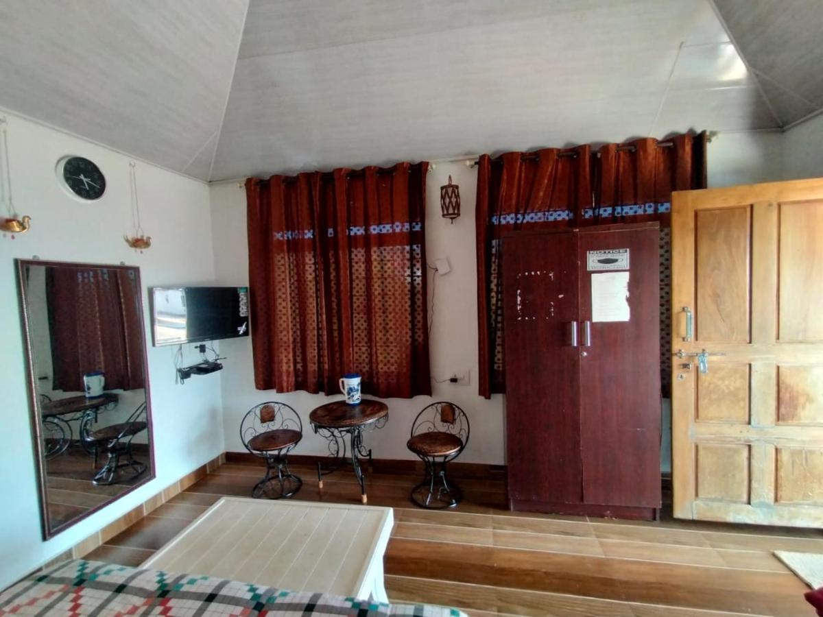 Snowdrop Inn Coorg Madikeri Exteriör bild