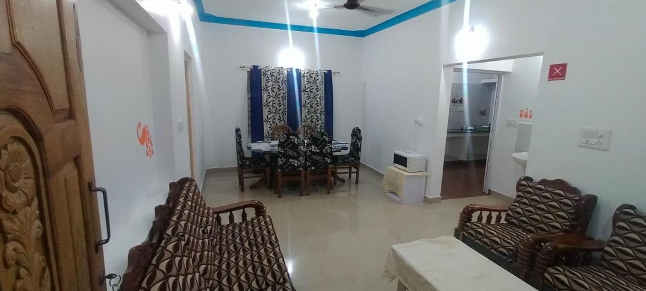 Snowdrop Inn Coorg Madikeri Rum bild